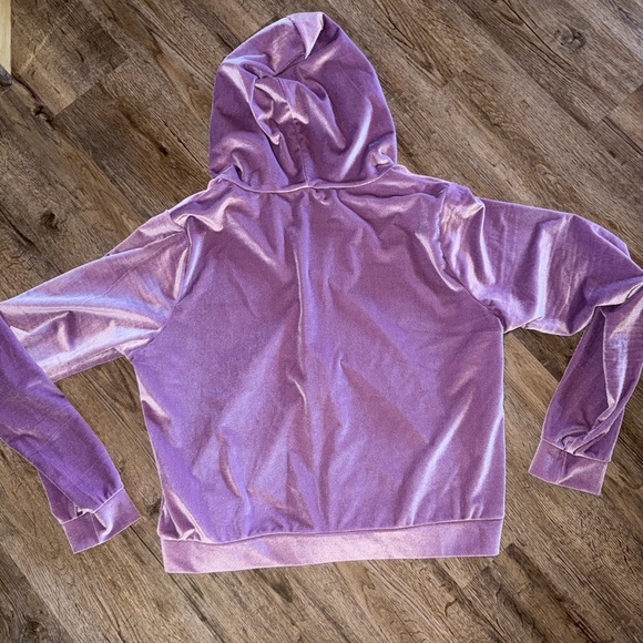 Fabletics • Velour Donna Hoodie - Picture 8 of 9